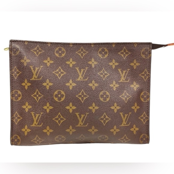 ✨🛍️ Louis Vuitton Monogram Toiletry Pouch 26 - Picture 1 of 4